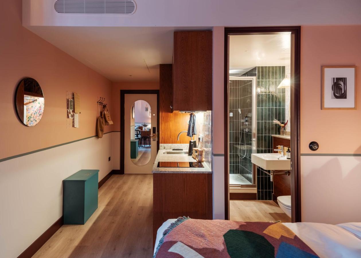 Room2 London Chiswick Hometel Exterior photo