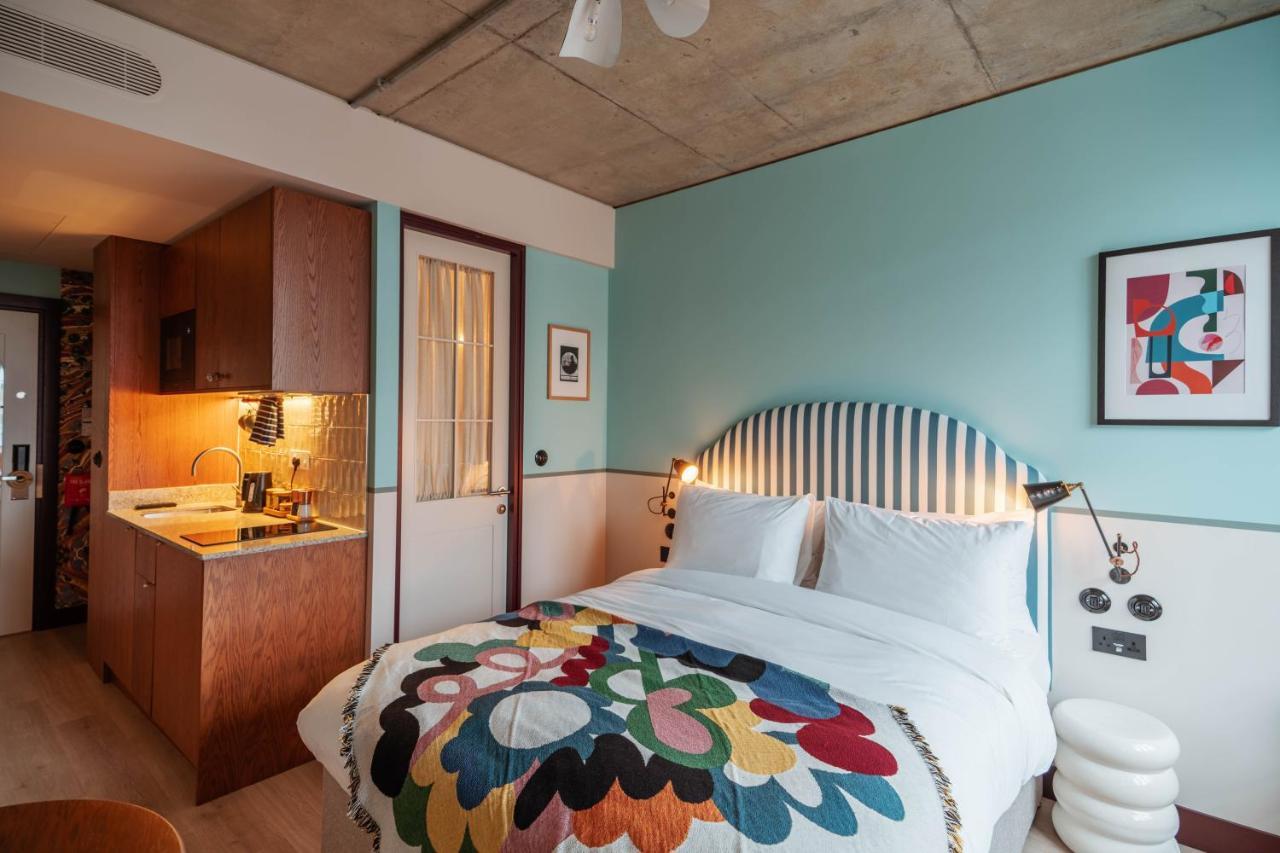 Room2 London Chiswick Hometel Exterior photo